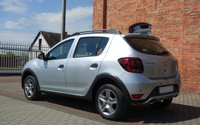 Dacia Sandero Stepway cena 37900 przebieg: 113000, rok produkcji 2019 z Pabianice małe 211